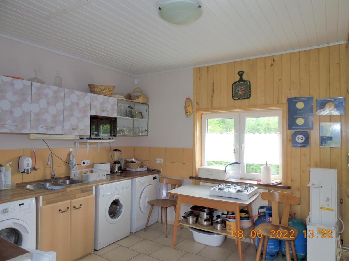 Ferienwohnung Gdzie Diabel Mowi Dobranoc Pisz Exterior foto